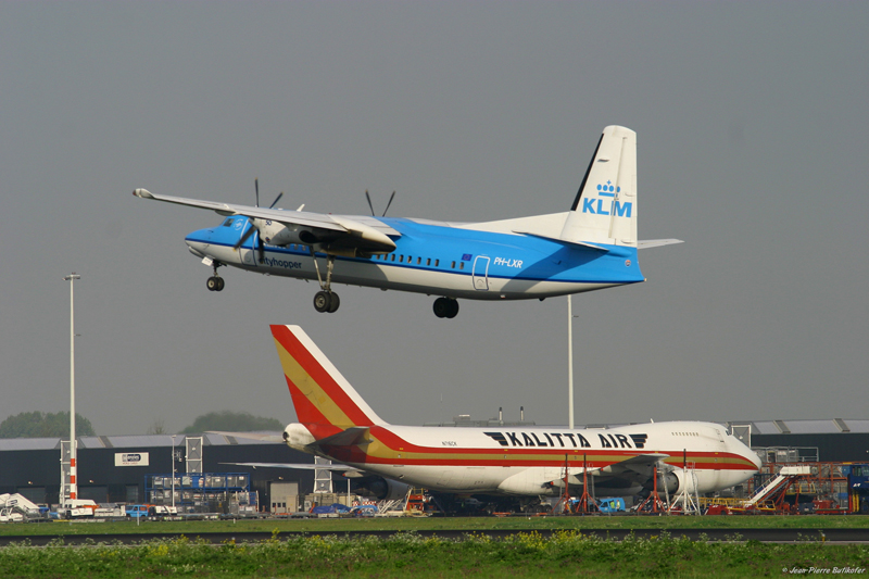 AMS 070425 18-Fokker F-50 PH-LXR KLM Cityhopper